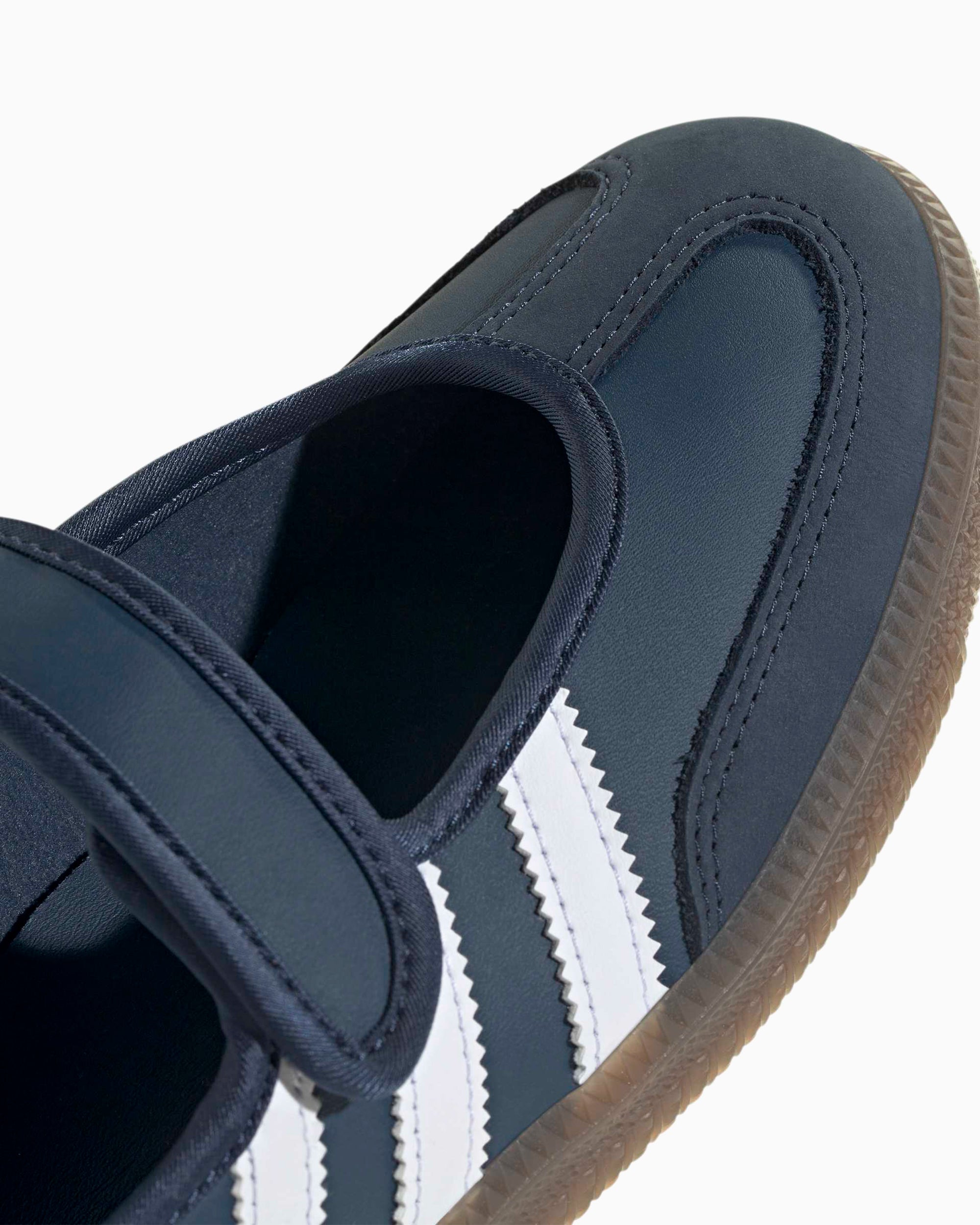 adidas Originals Women's Samba Jane