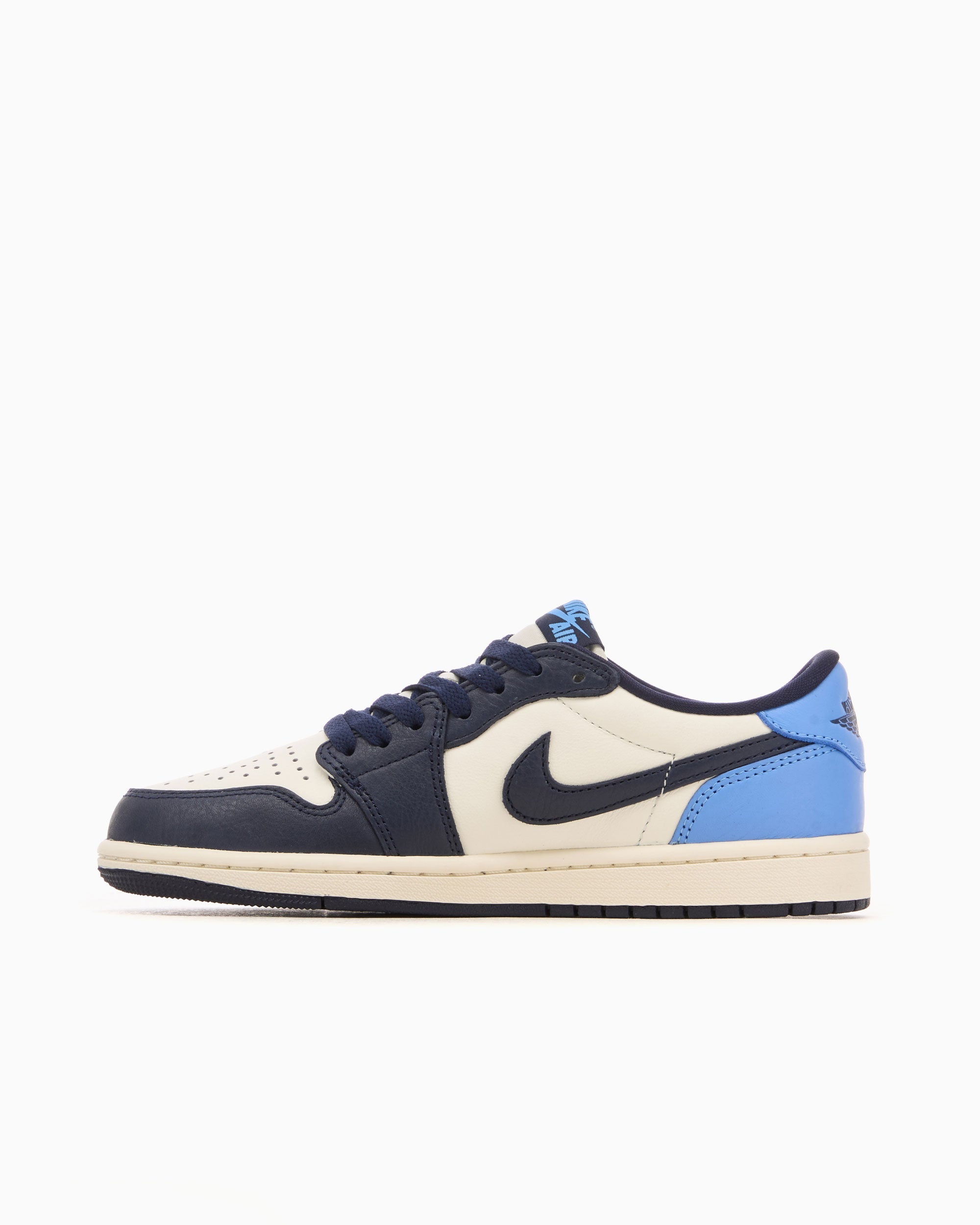 Air Jordan 1 Low Retro Low OG "Obsidian"