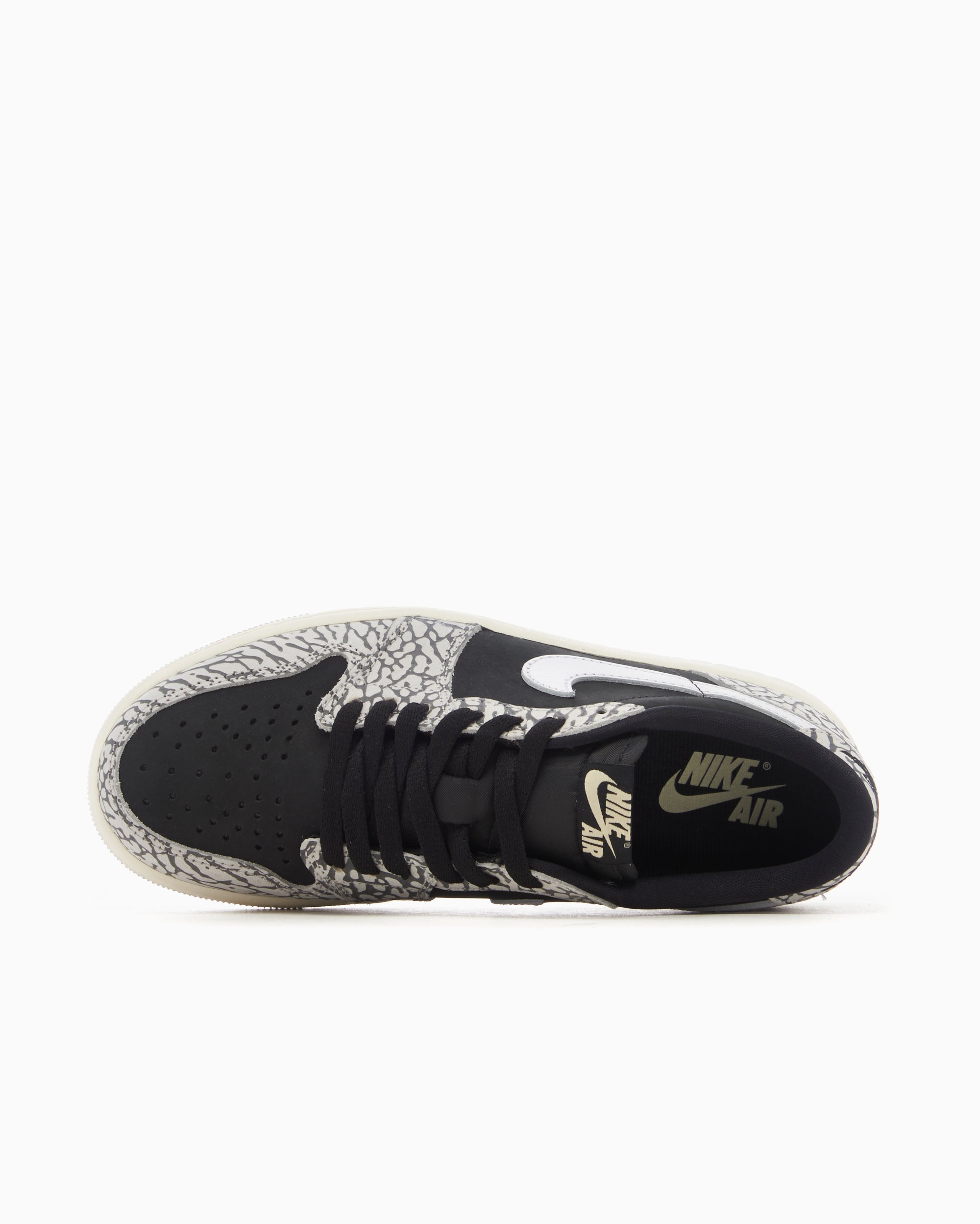 Air Jordan 1 Retro Low OG "Black Cement"