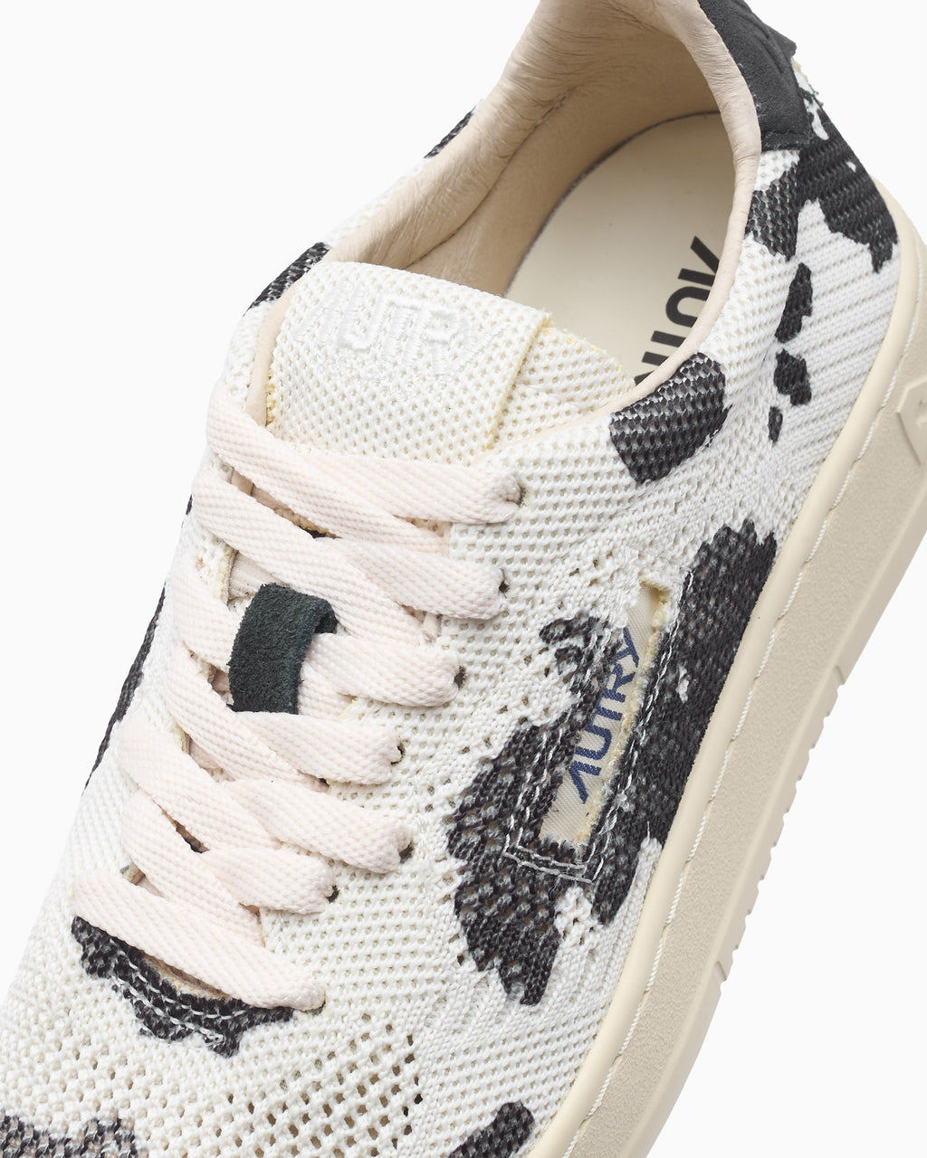 Autry Women's Medalist Easeknit Low "Cow Print"