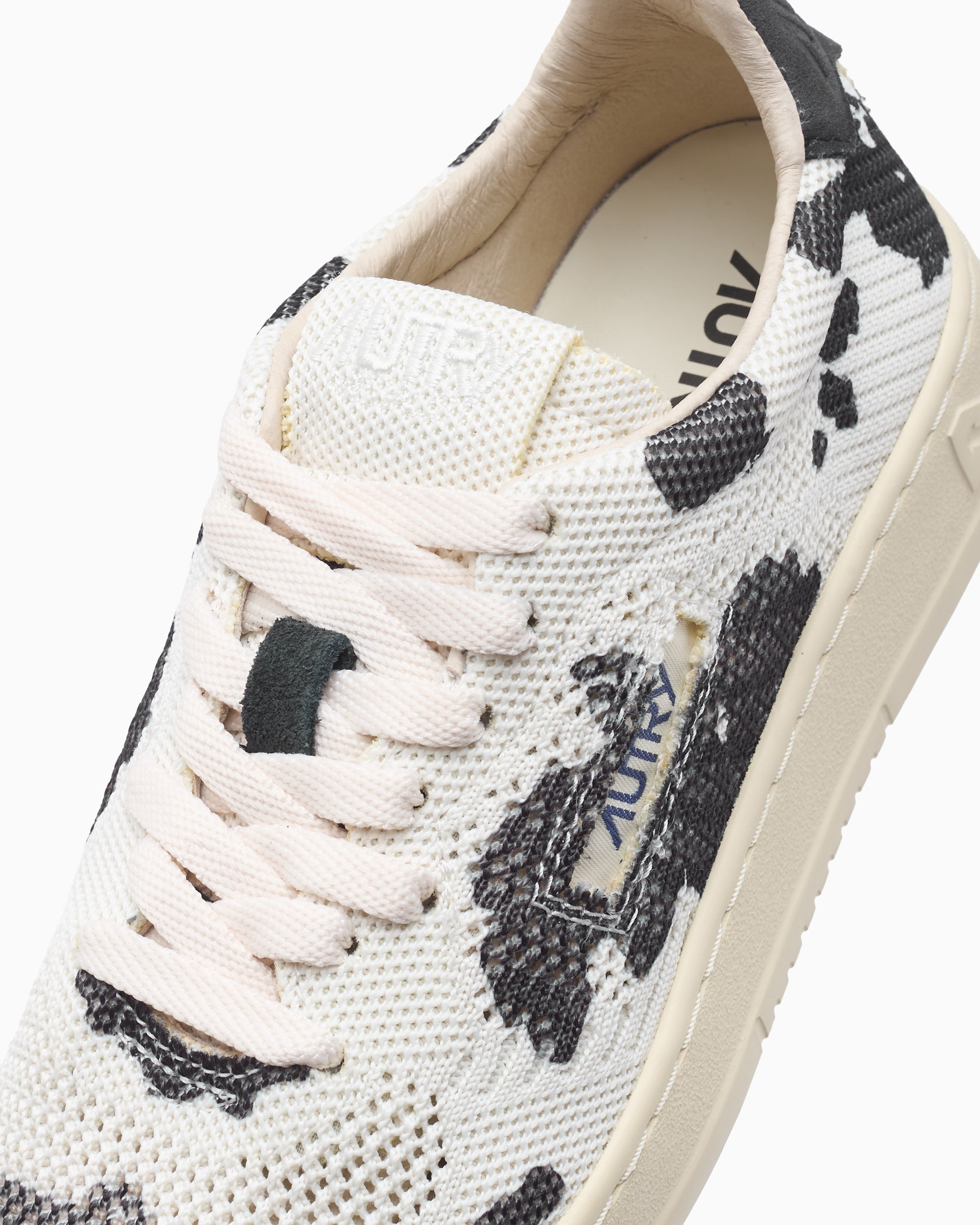 Autry Women's Medalist Easeknit Low "Cow Print"