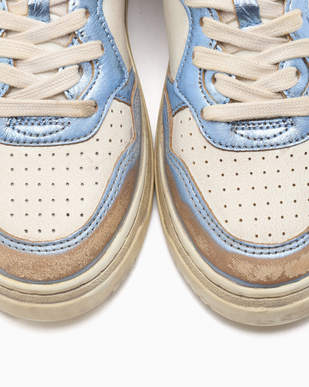 Autry Women's Medalist Low Super Vintage