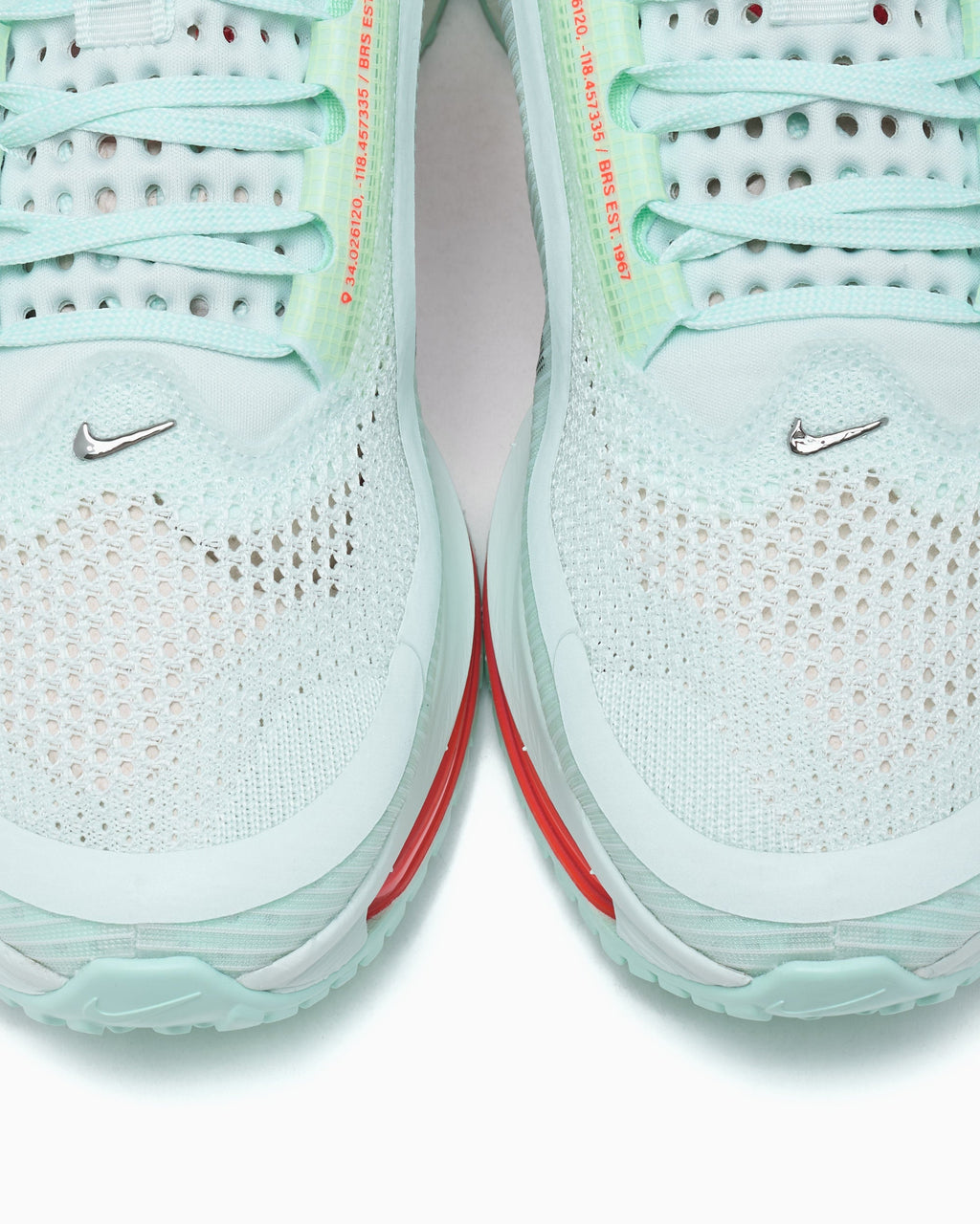 Nike Pegasus Premium "Barely Green"
