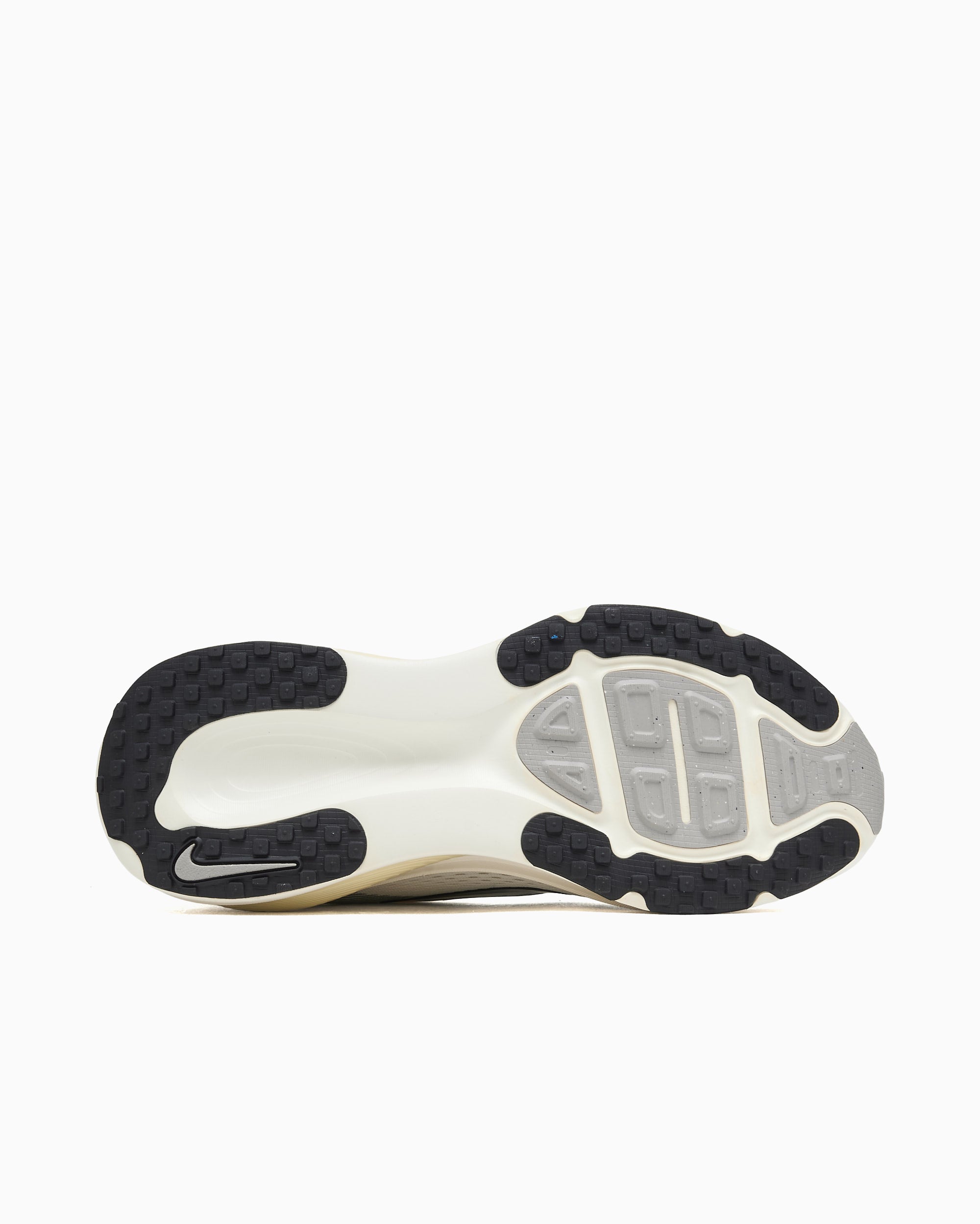 Nike Vomero 18