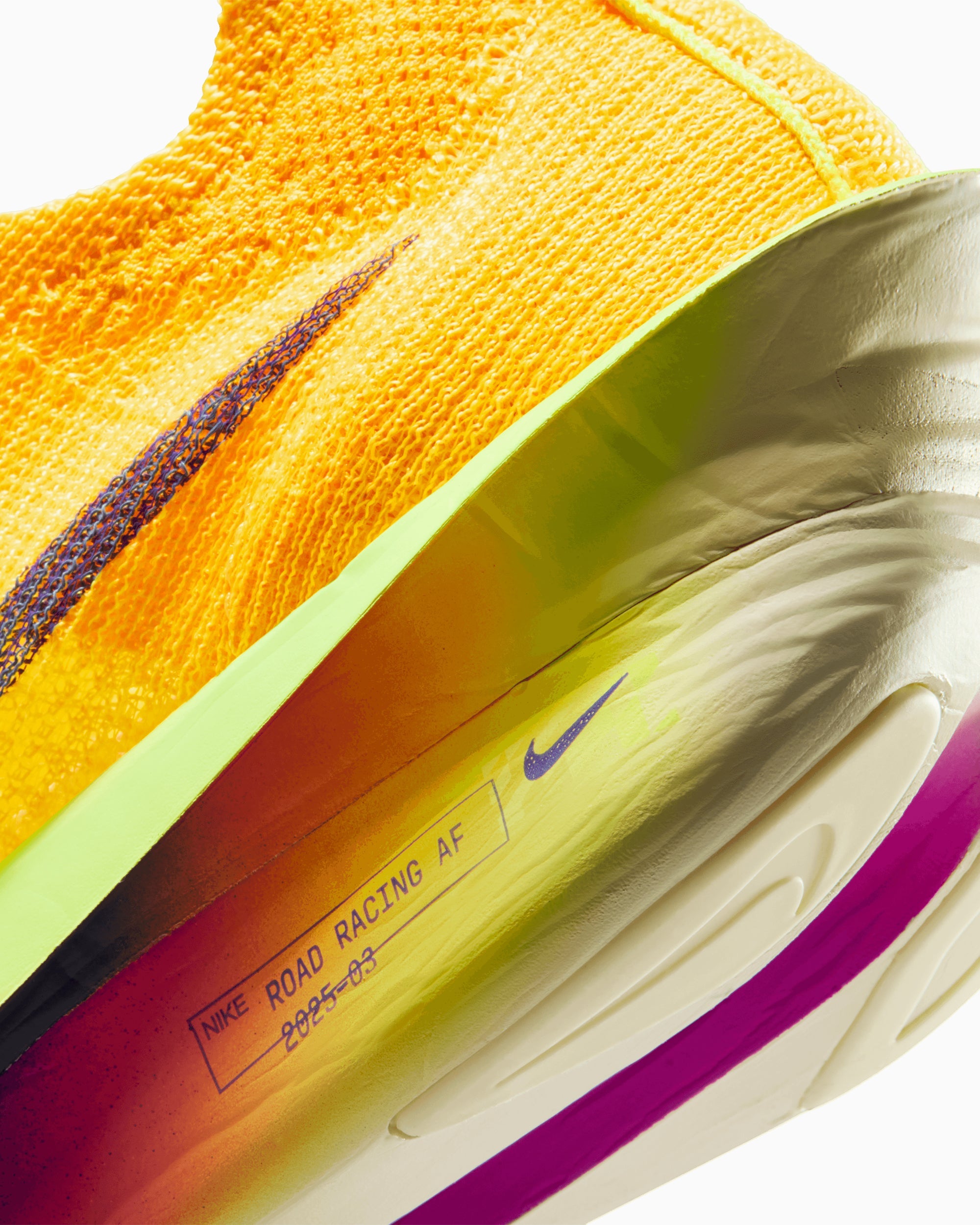 Nike Women's Air ZoomX Alphafly Next% 3