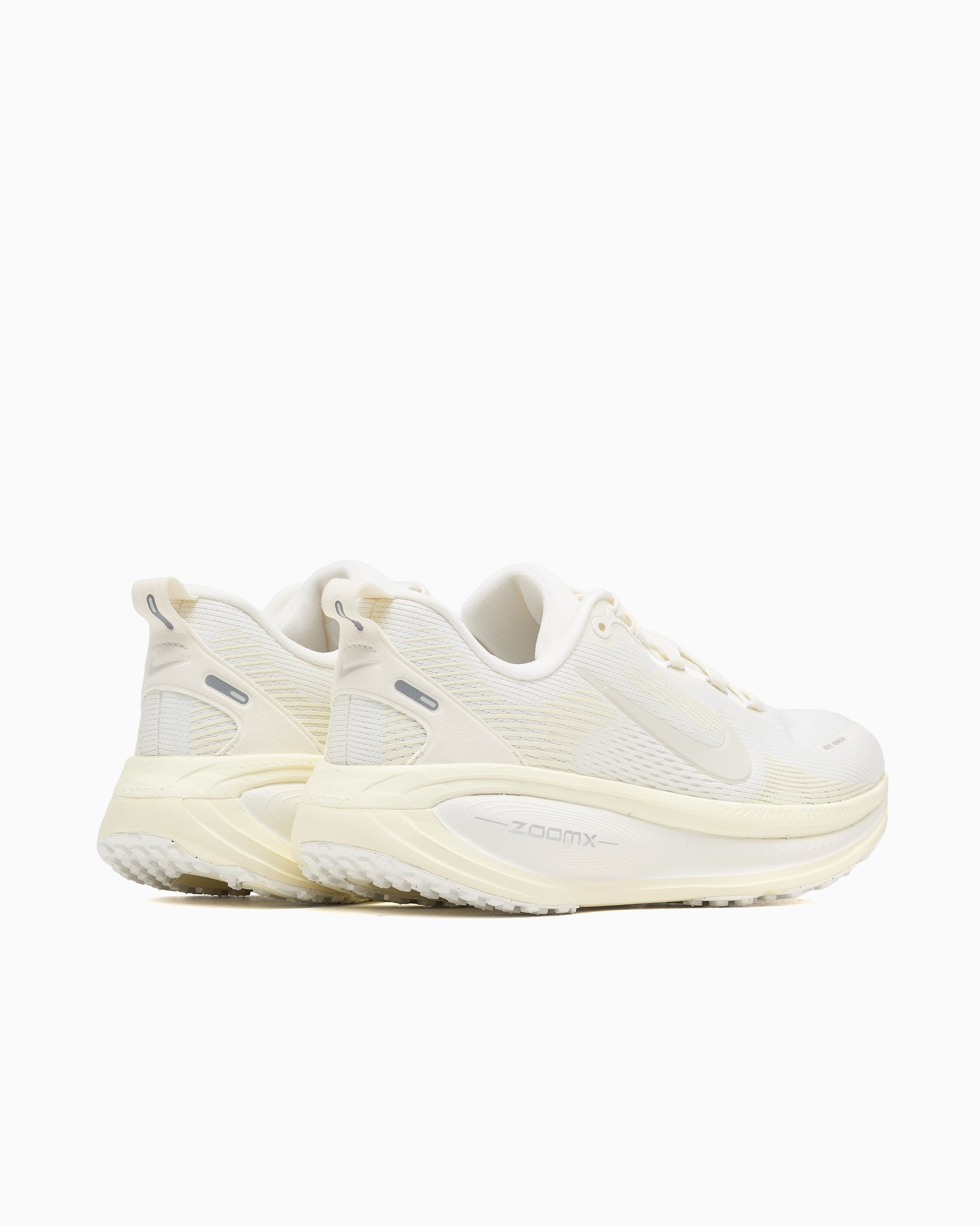 Nike Women's Vomero 18